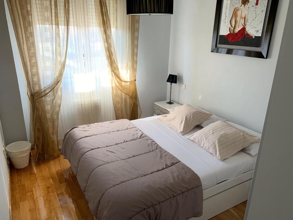 Apto Alma Parking Y Piscina Gratis Zaragoza Exterior photo